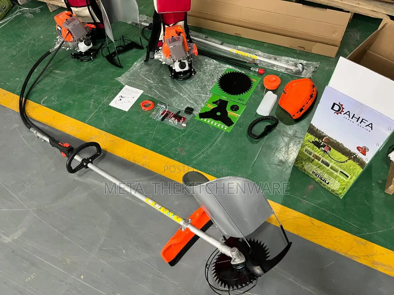 Dahfa Brush Cutter 4 Stroke (Bag Type)