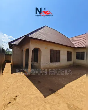 4bdrm House in Dalali_Nick_Mwanza, Nyasaka for sale