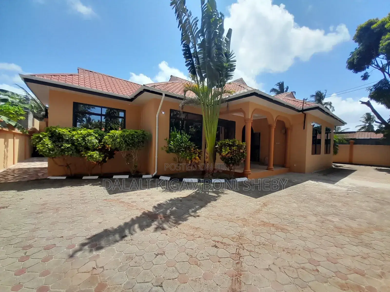 6bdrm House in Kigamboni Kisota for rent