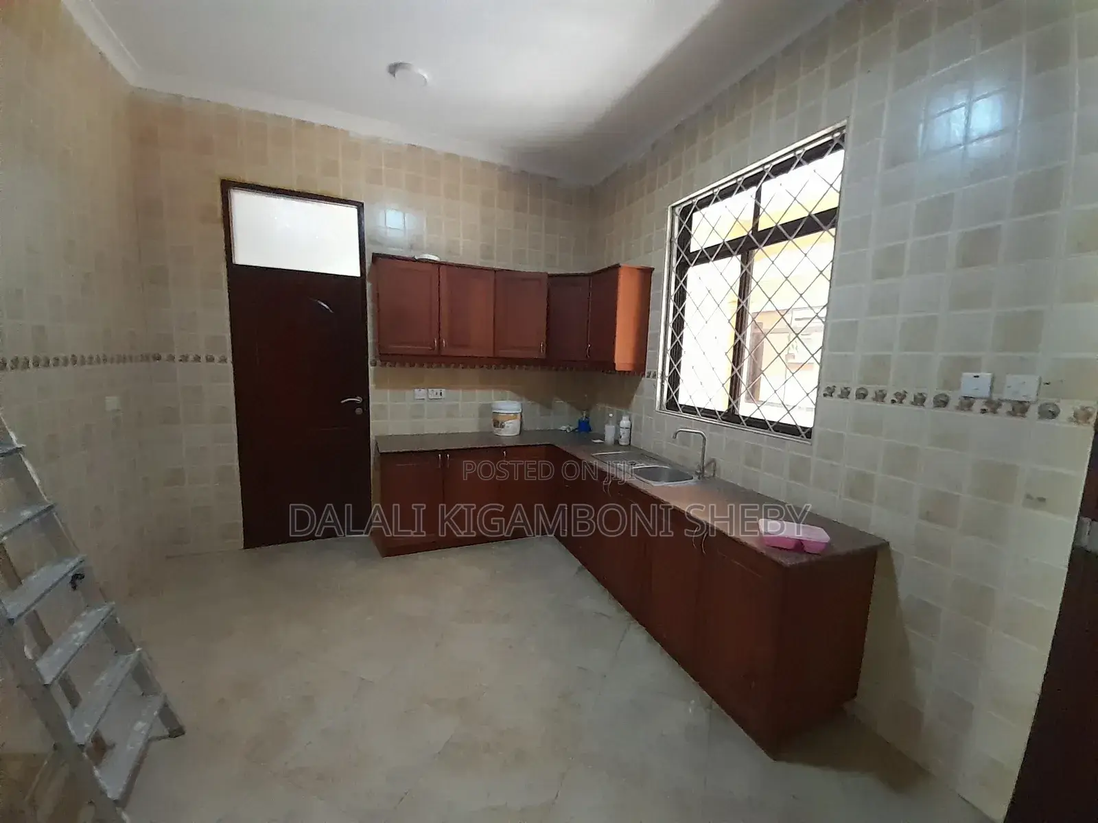 6bdrm House in Kigamboni Kisota for rent