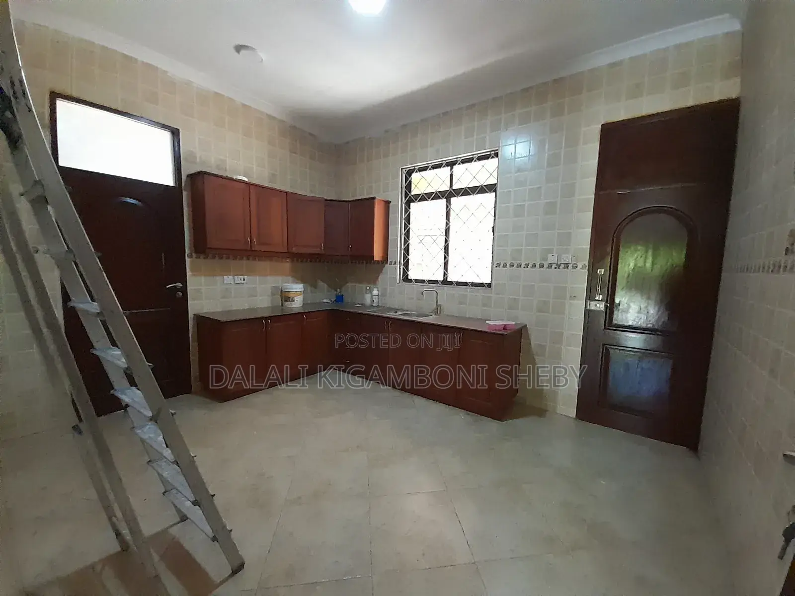 6bdrm House in Kigamboni Kisota for rent