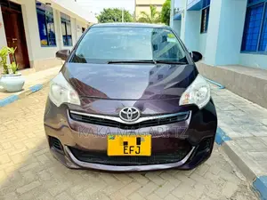 Toyota Ractis 2012 Black