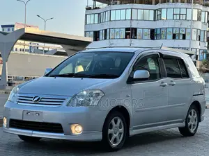 Toyota Raum 2006 Silver