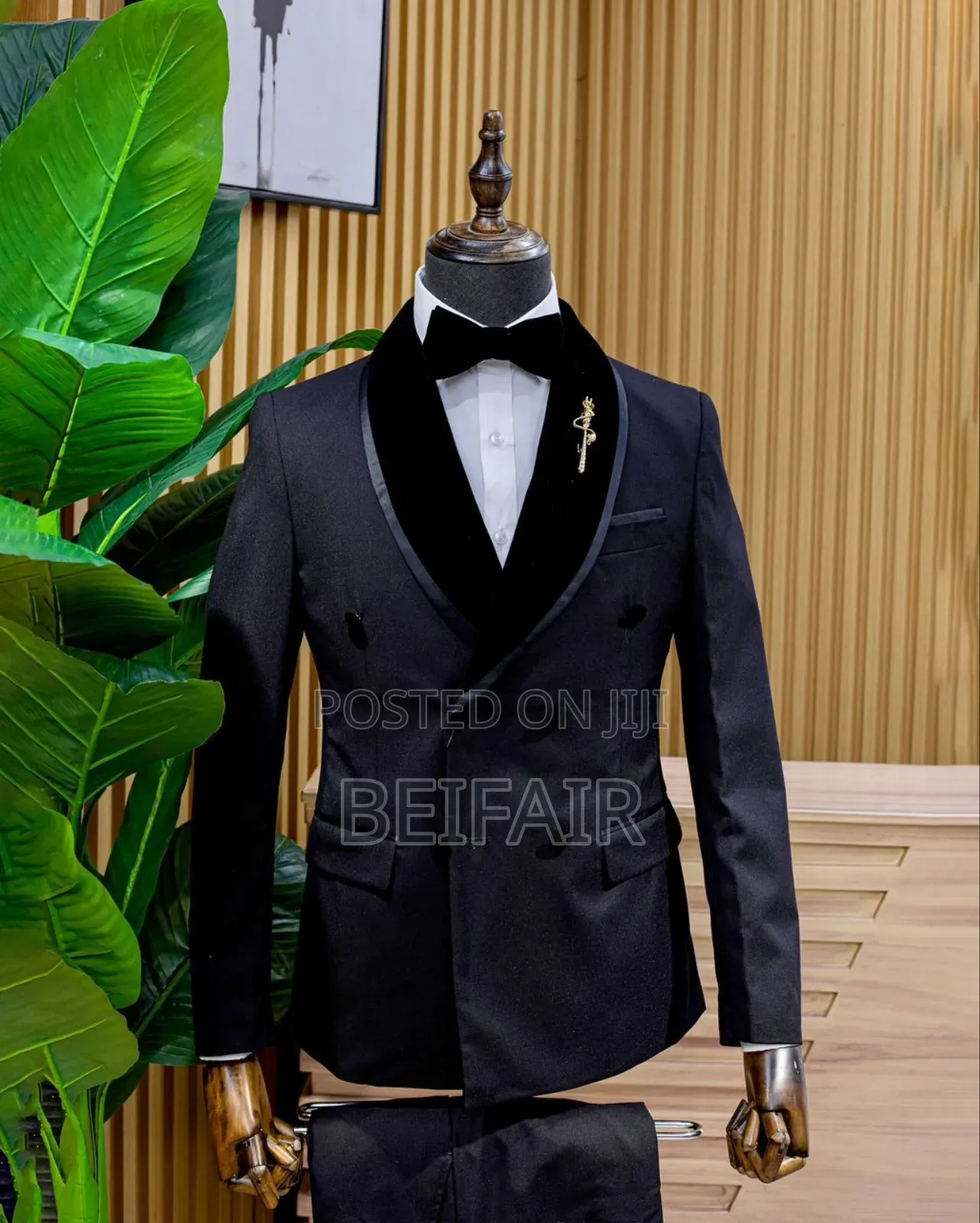 Black Double Breasted Suit |