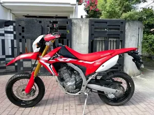 Honda 2022 Red