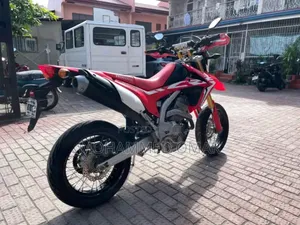 Honda 2022 Red