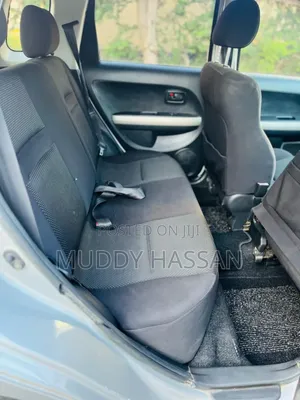 Toyota IST 2004 Silver