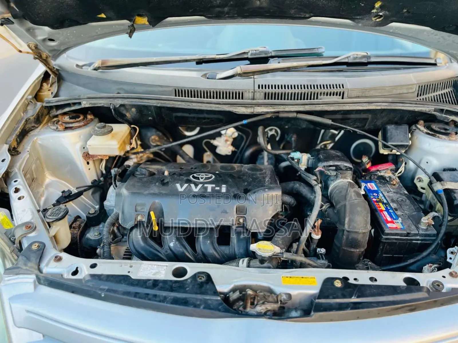 Toyota IST 2004 Silver