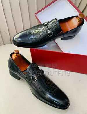 Viatu Vya Ngozi Vya Ferragamo Salvatore