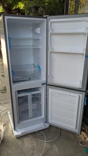 Mr Uk Fridge Model F 79