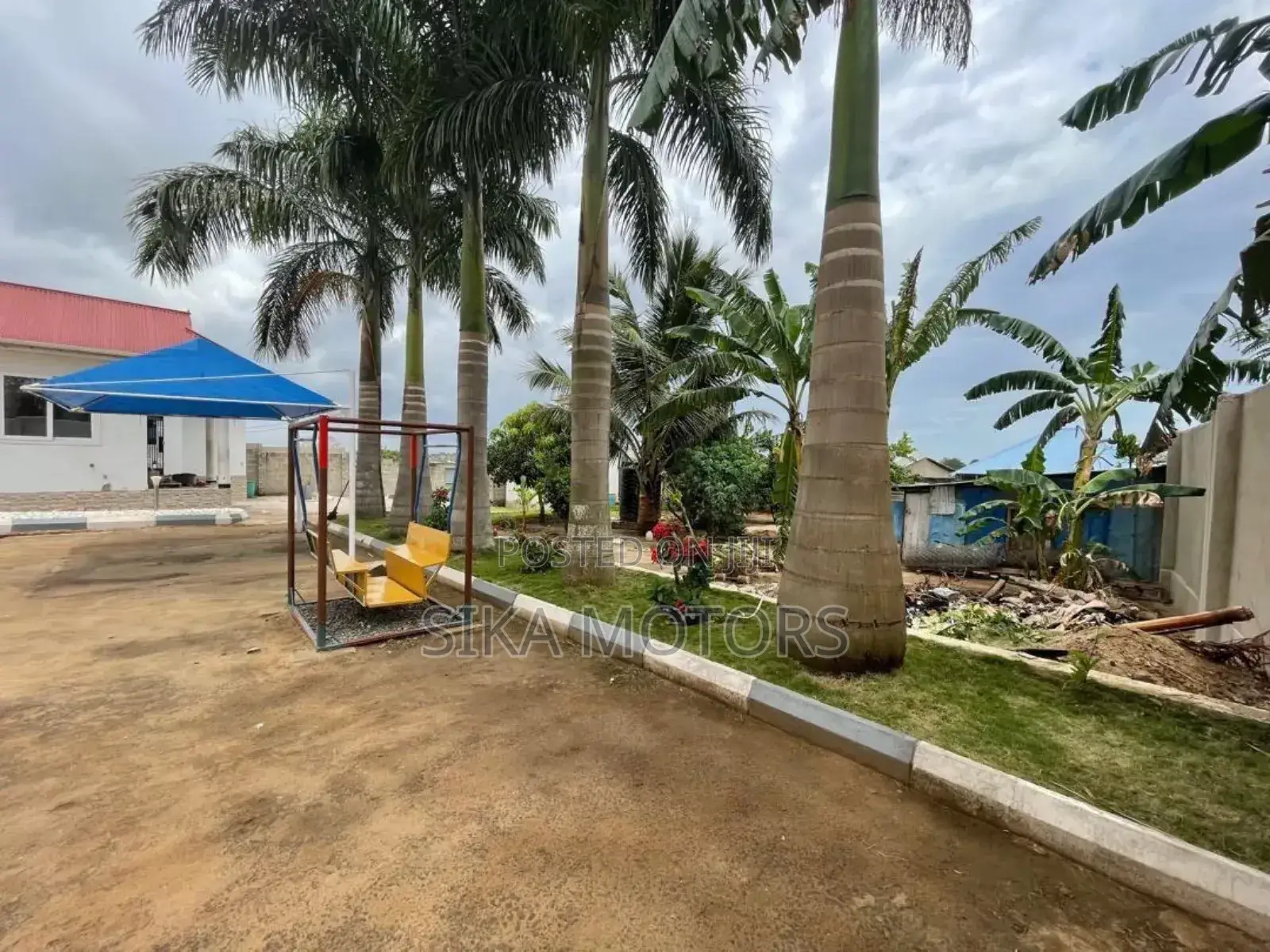 3bdrm House in Goba for sale