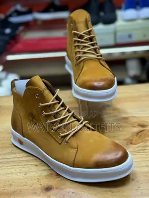 Buti Classic Kwa Wanaume
