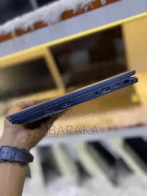 Laptop Lenovo Yoga 11e 4GB Intel SSD 128GB
