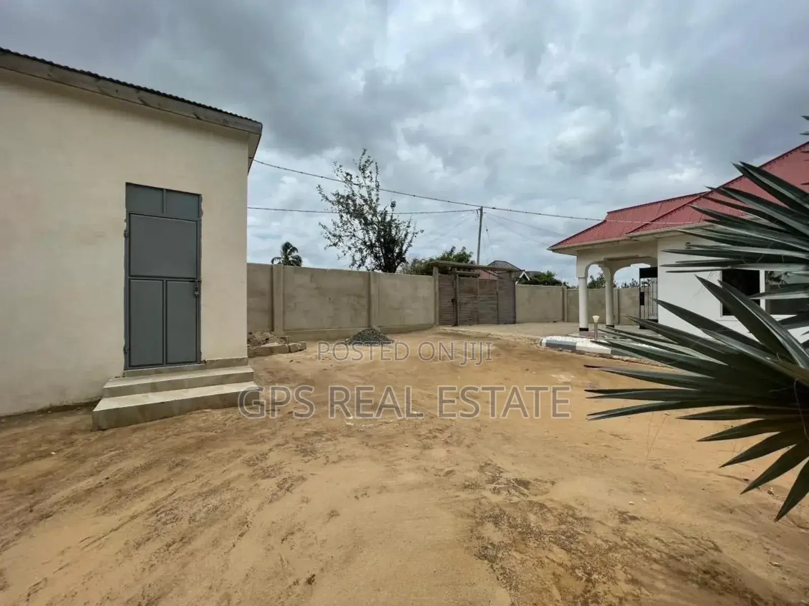 3bdrm House in Salasala Marobo, Kinondoni for sale
