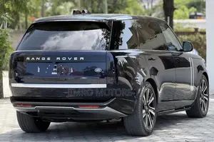 Land Rover Range Rover Vogue 2023 Black