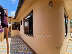 3bdrm House in Chamazi, Temeke for sale