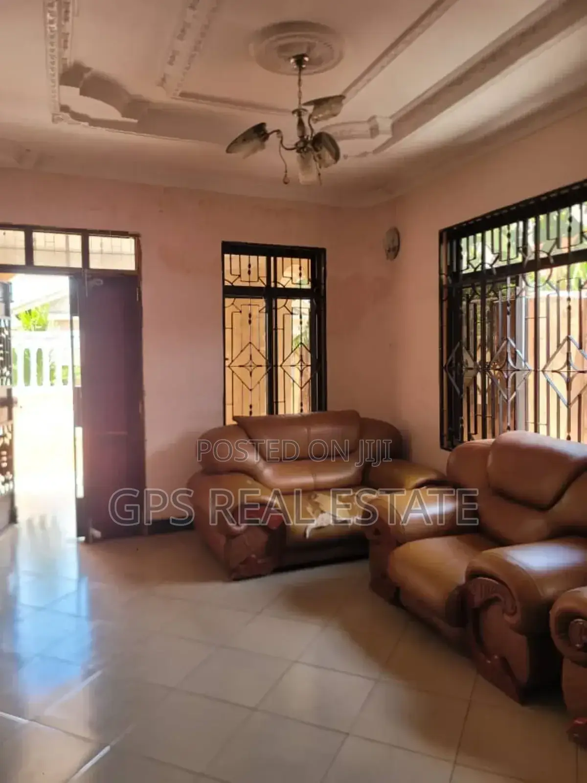 3bdrm House in Chamazi, Temeke for sale