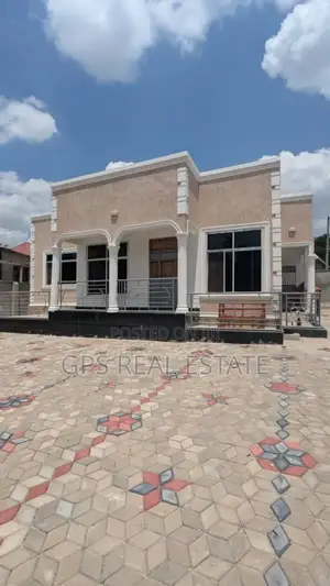3bdrm House in Kifuru, Kinondoni for sale