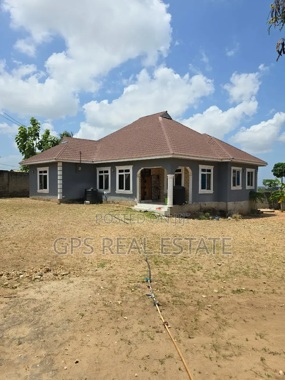 3bdrm House in Made Mikoro, Kinondoni for sale