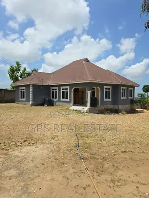 3bdrm House in Made Mikoro, Kinondoni for sale