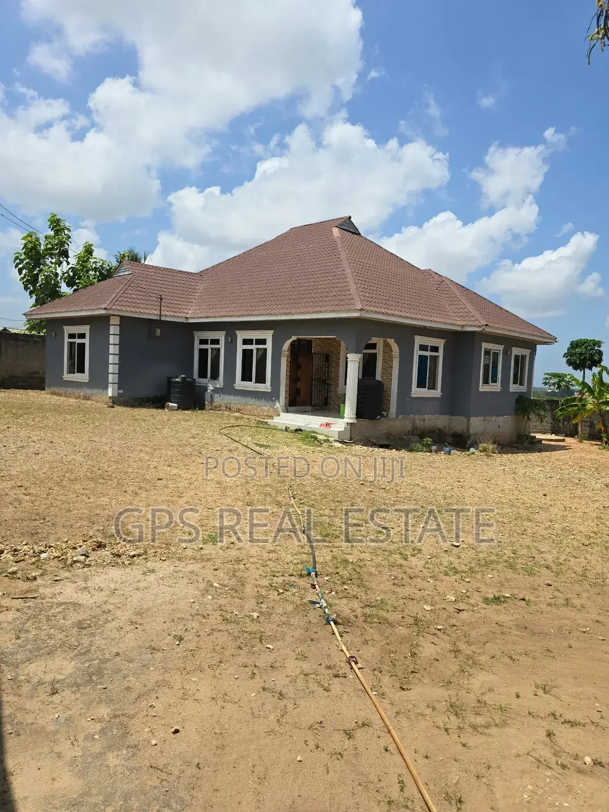 3bdrm House in Made Mikoro, Kinondoni for sale