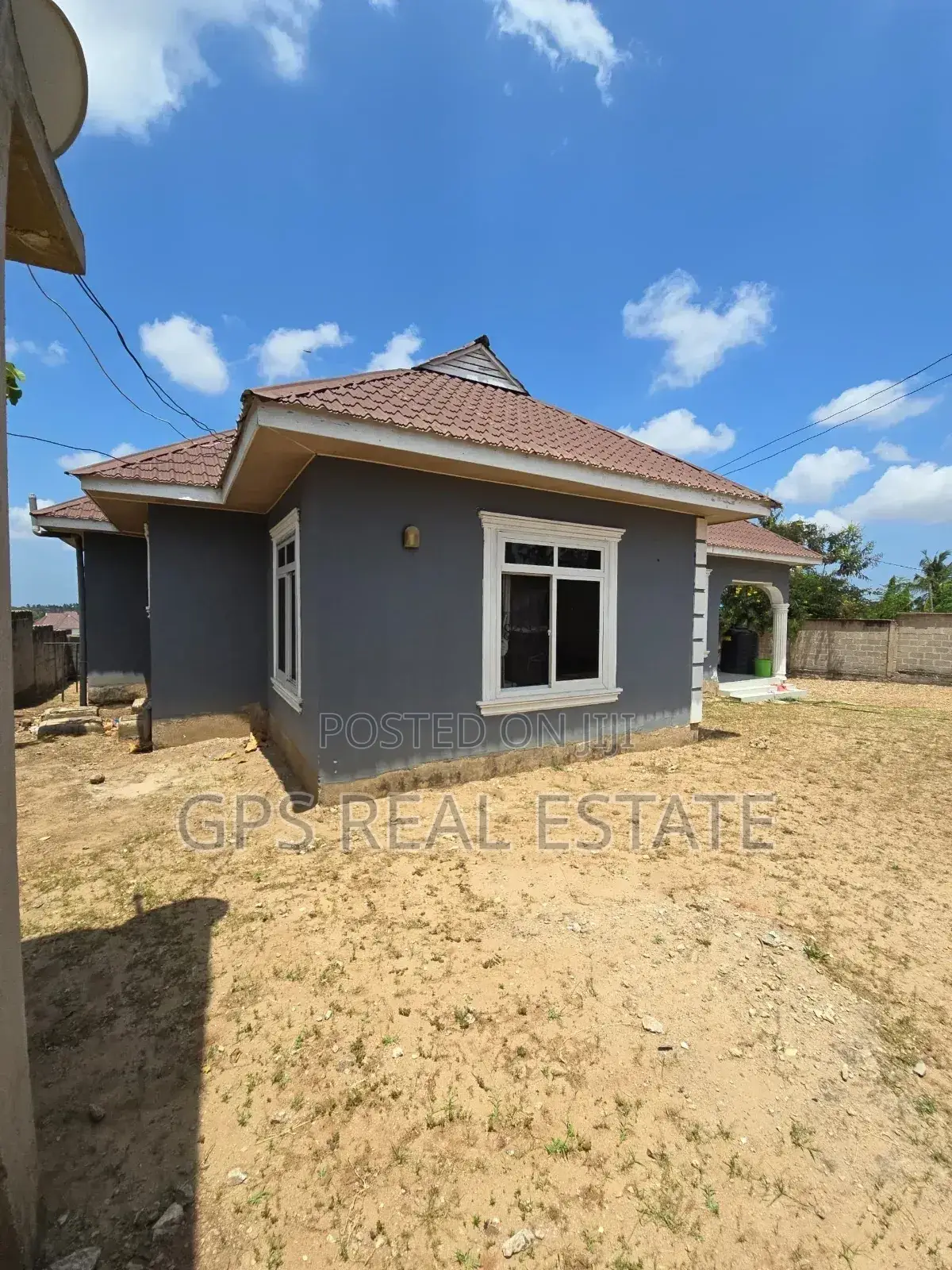 3bdrm House in Made Mikoro, Kinondoni for sale