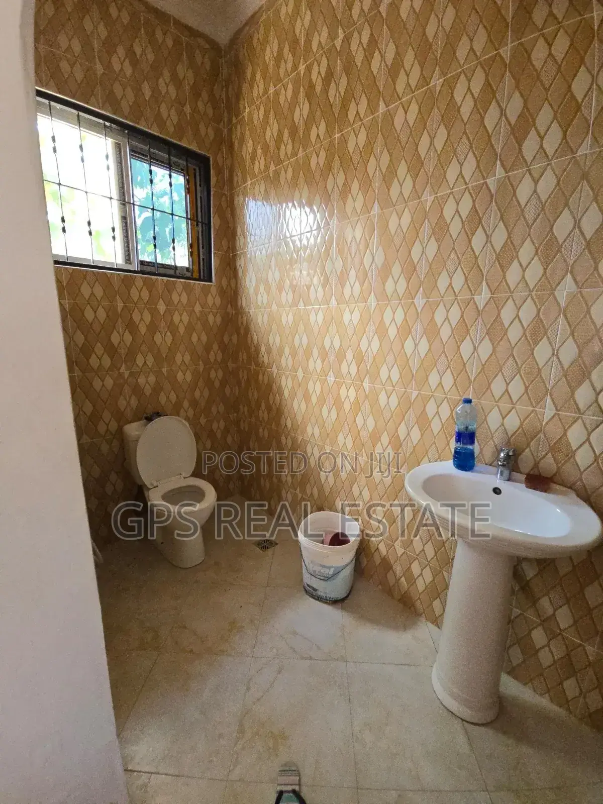3bdrm House in Made Mikoro, Kinondoni for sale
