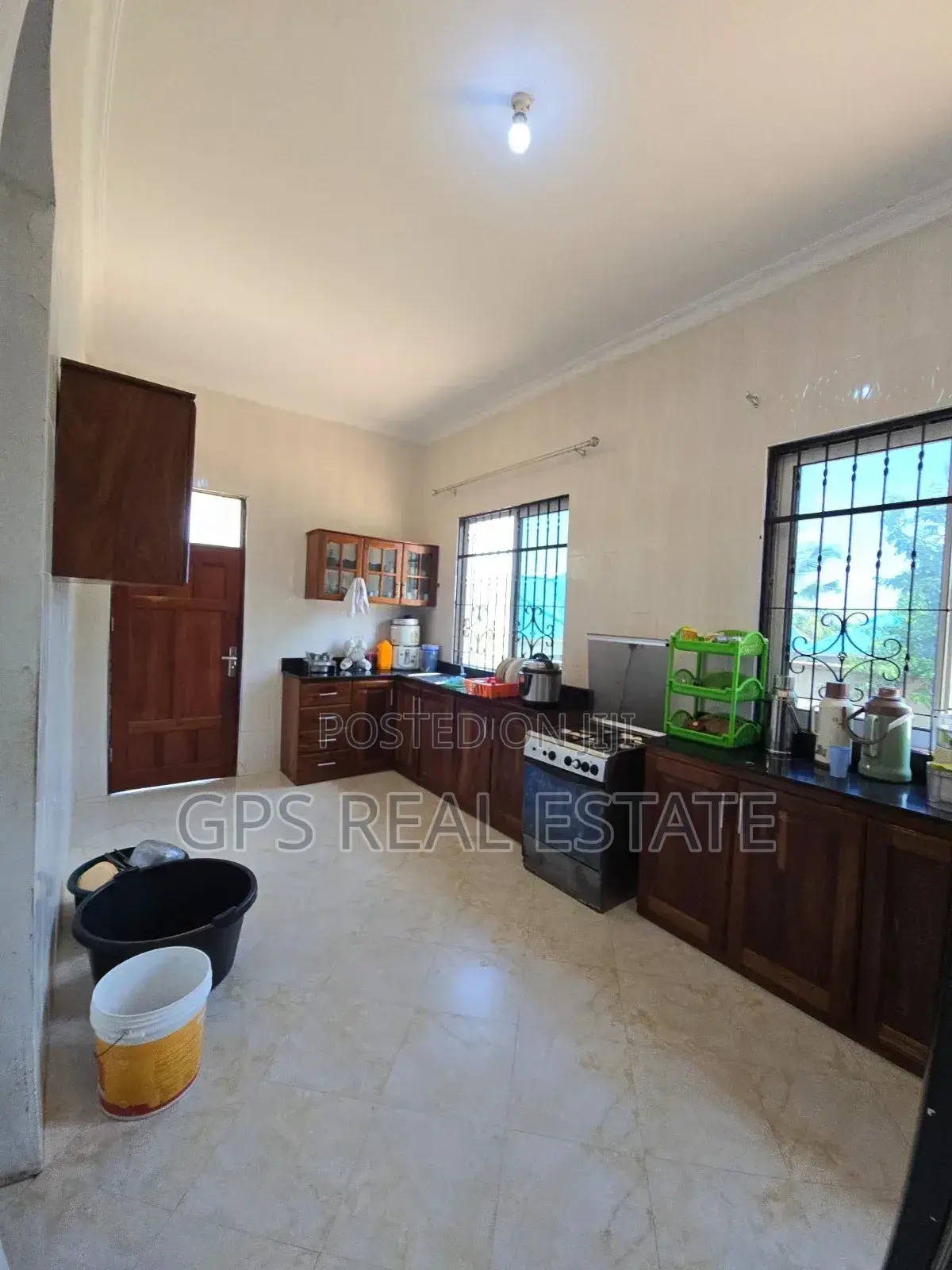 3bdrm House in Made Mikoro, Kinondoni for sale