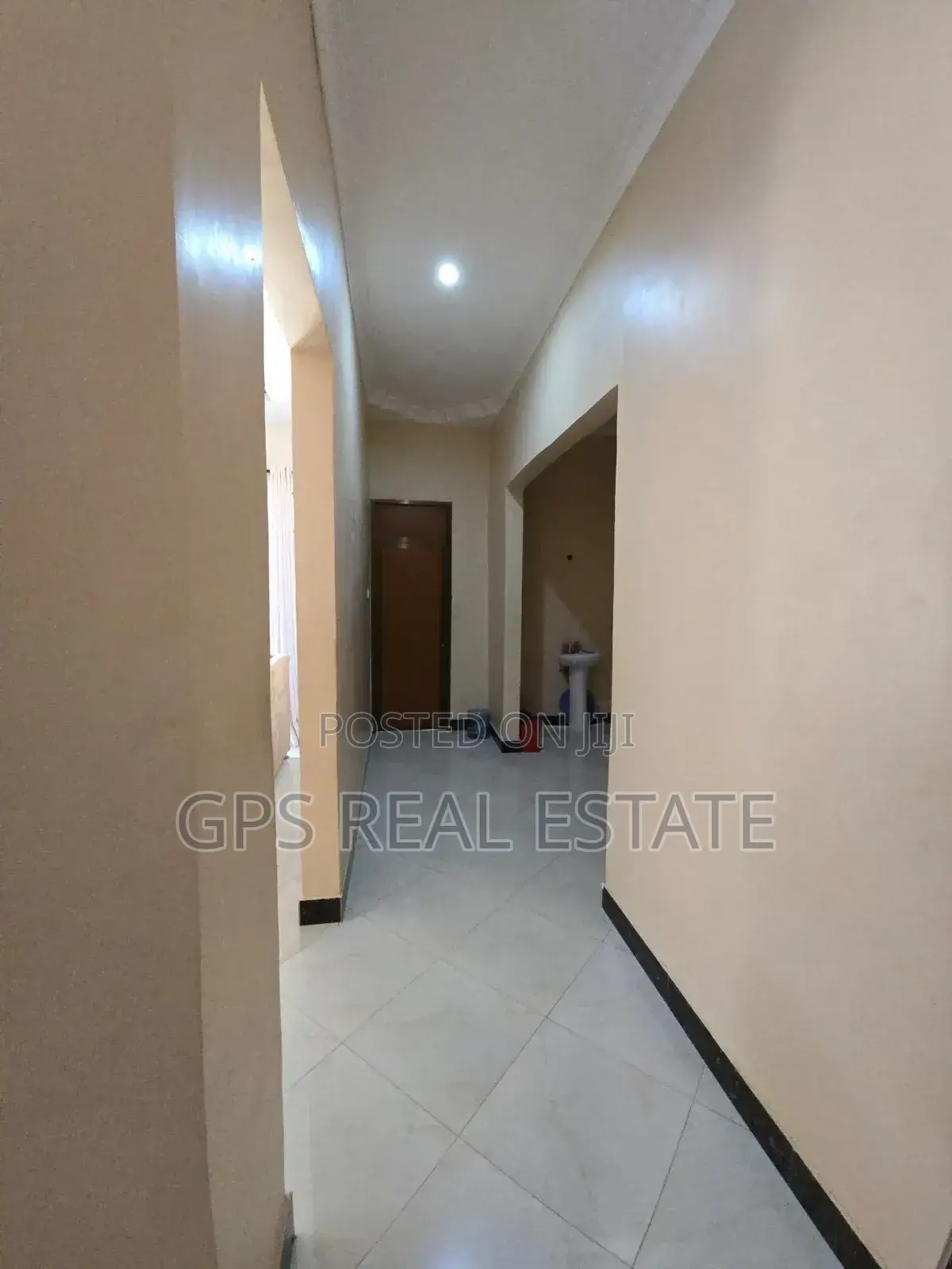 3bdrm House in Made Mikoro, Kinondoni for sale