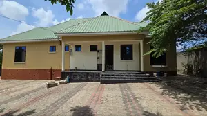 3bdrm House in Madale Kwa Kawawa, Kinondoni for sale