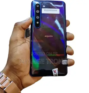 Sharp Aquos R5G 256 GB Black