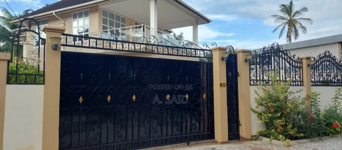 Furnished 4bdrm House in Shangani for sale