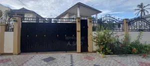 Furnished 4bdrm House in Shangani for sale