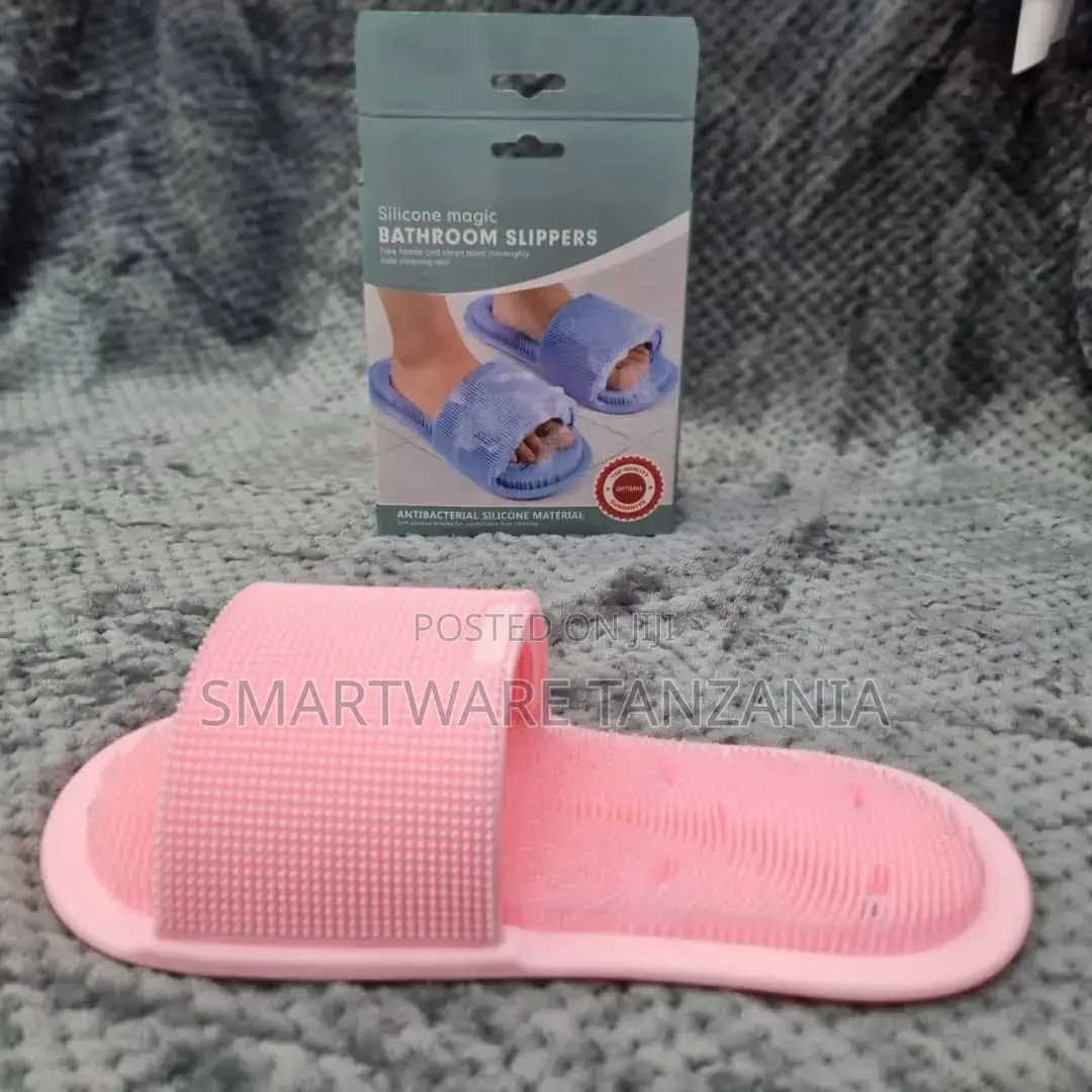 Foot Scrubber And Massager - Non-slip Foot Washing Slippers