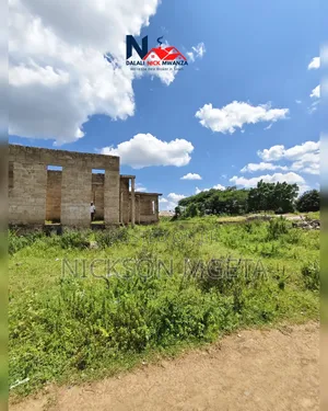 6bdrm Apartment in Dalali_Nick_Mwanza, Nyasaka for sale