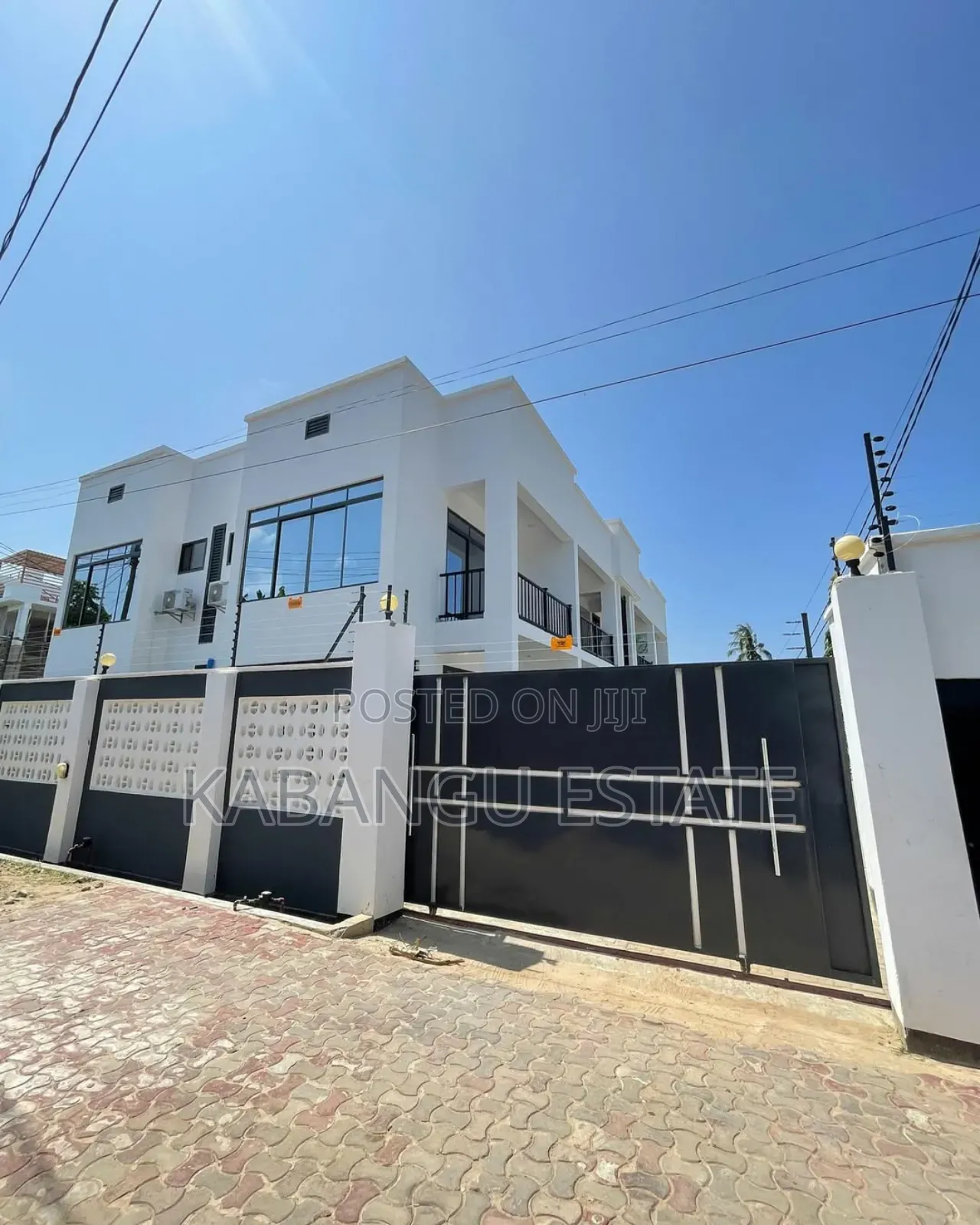 2bdrm Apartment in Mbezibeach Shoppers, Kinondoni for rent