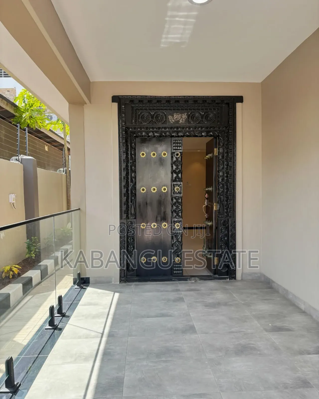 5bdrm Mansion in Fish Market, Msasani for rent