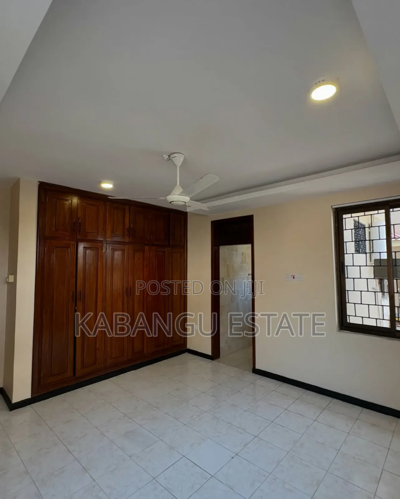 5bdrm Mansion in Fish Market, Msasani for rent