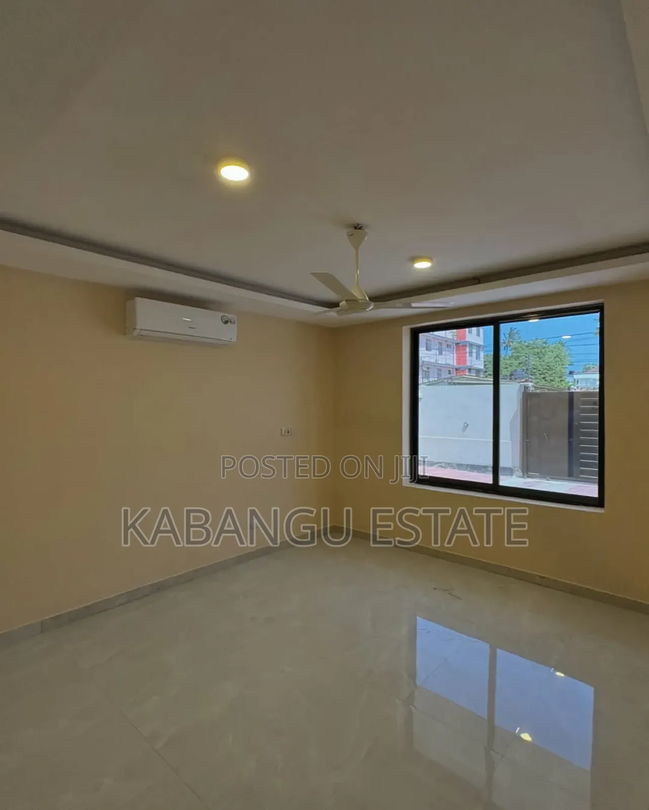 5bdrm Mansion in Fish Market, Msasani for rent