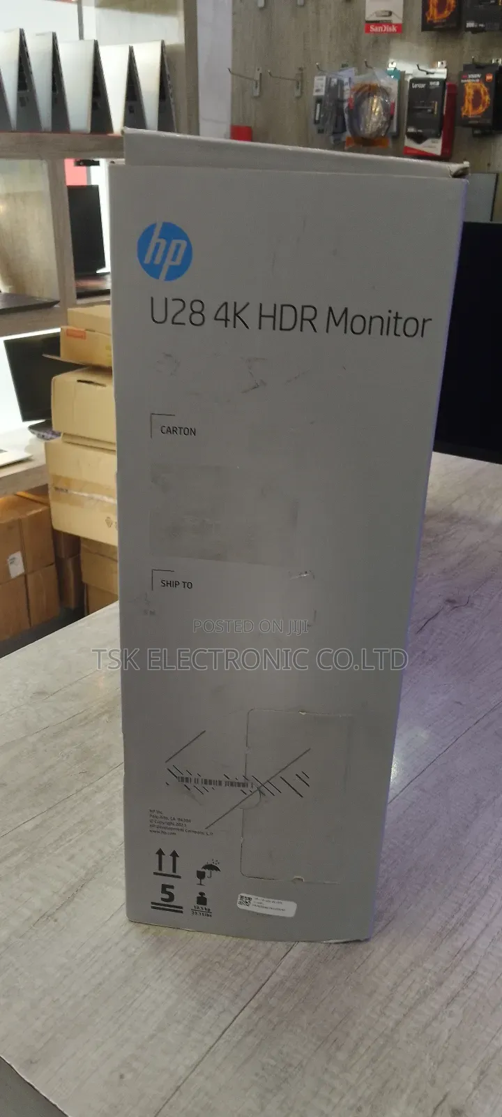 HP U28 HDR Monitor