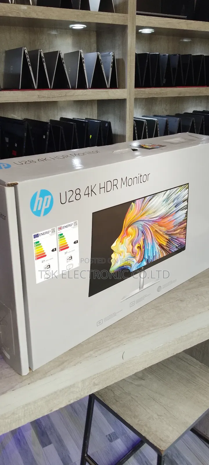 HP U28 HDR Monitor