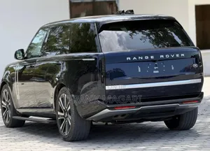 Land Rover Range Rover Vogue 2023 Black