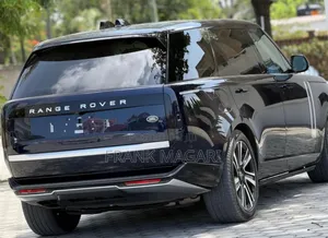 Land Rover Range Rover Vogue 2023 Black