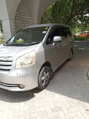 Car Rental / Kukodisha / Toyota
