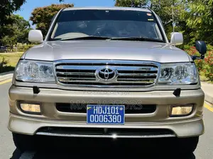 Toyota Land Cruiser 2000 Beige
