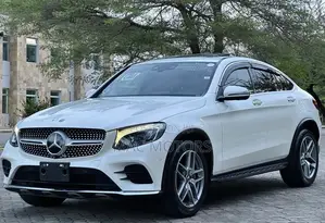 Mercedes-Benz GLC-Class 2017 White