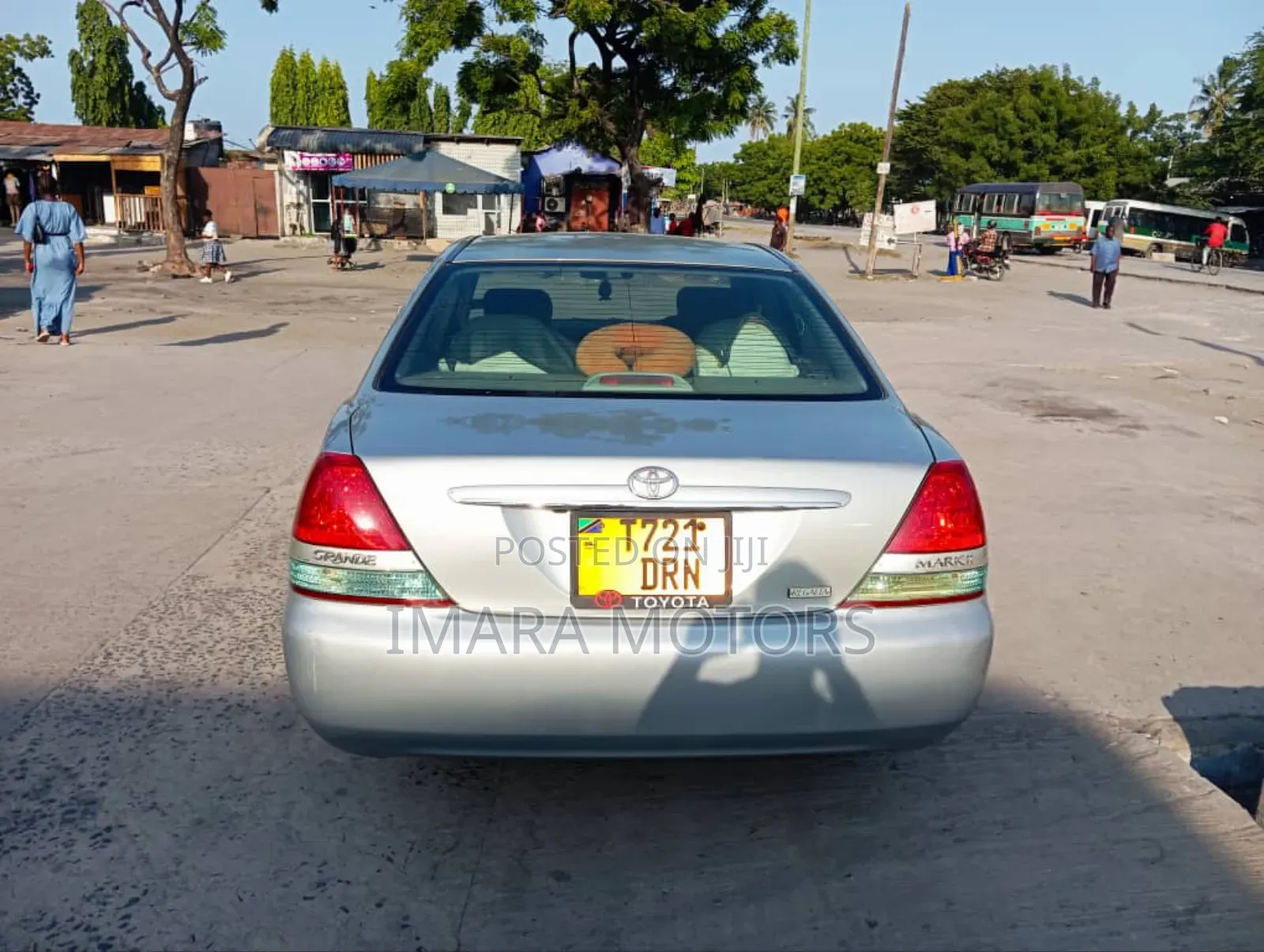 Toyota Mark II 2004 Silver