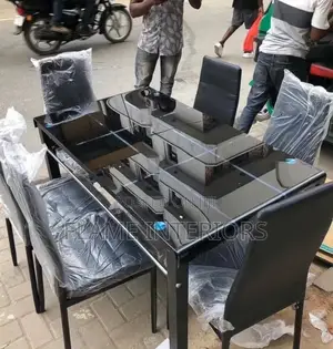 Dining Table 4chairs