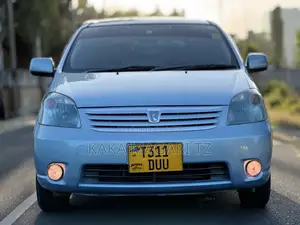 Toyota Raum 2006 Blue