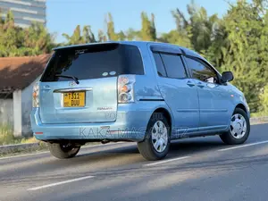 Toyota Raum 2006 Blue